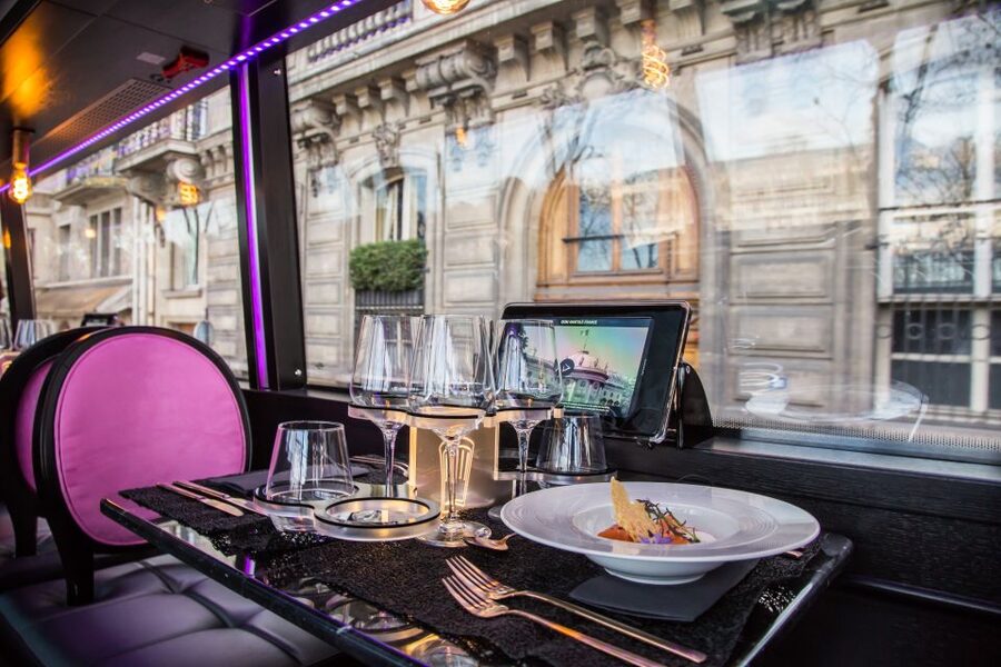 Paris: Champs Elysées Bus Toqué w/Lunch & Glass of Champagne - The Sunday five-course version