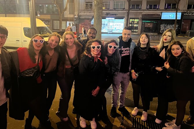 Paris: City Center Guided Pub Crawl with Shots & Club Entry - Starting in Châtelet with an instant social circle