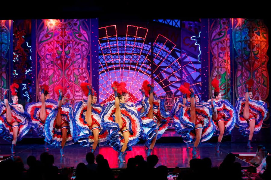 Paris: First Show Moulin Rouge with Champagne & Seine Cruise - The Seine cruise: beautiful, but not usually the same night