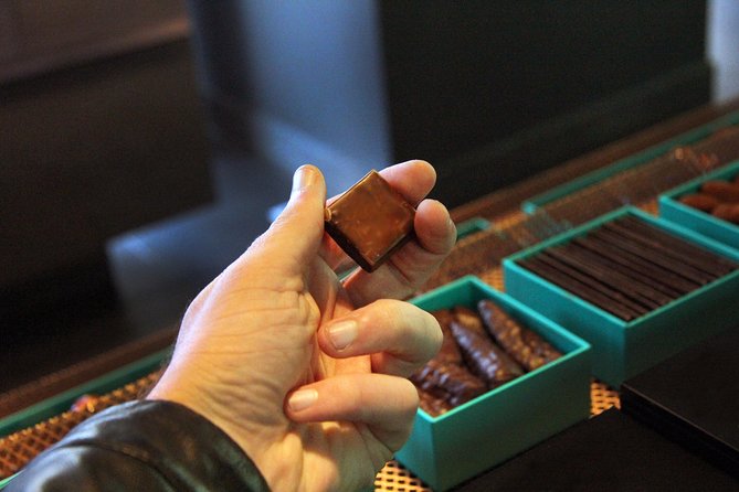 Paris French Sweets Tasting Tour with Pastries and Chocolates - Is $168.95 per person good value?