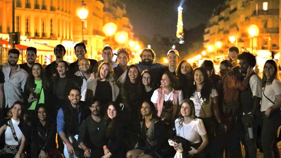 Paris: Latin Quarter Guided Pub Crawl to Bars and Clubs - Starting inside RoadHouse Bar