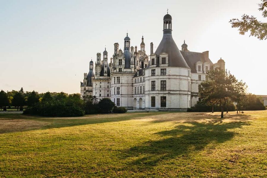 Paris: Loire Valley Chambord Castle, Wine Tasting & Lunch - The two-hour ride to Château de Chambord