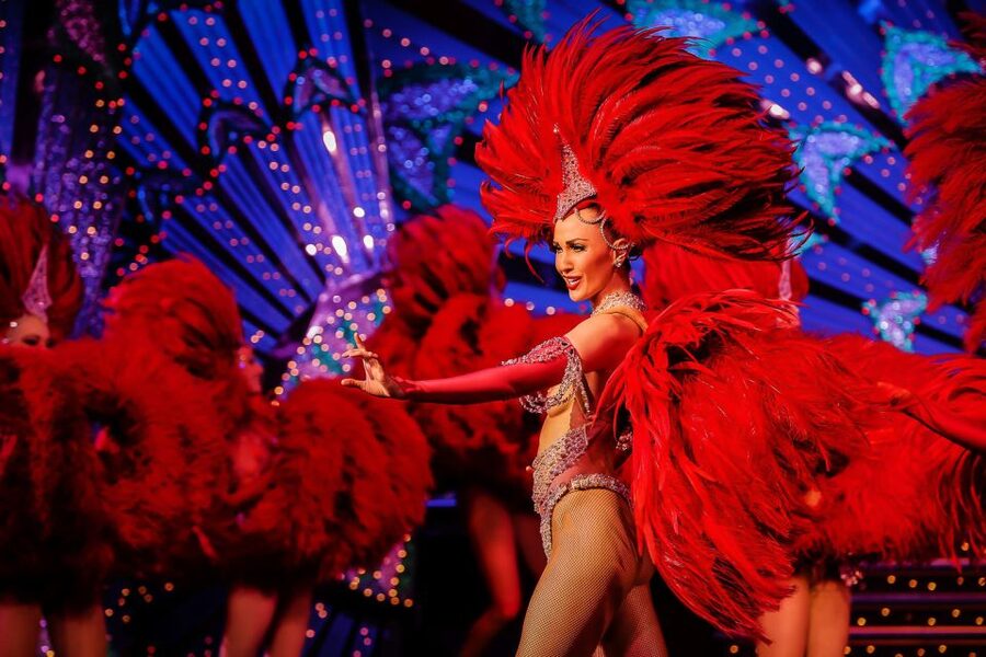 Paris: Moulin Rouge Cabaret Show Ticket with Champagne - Entering the famous red windmill