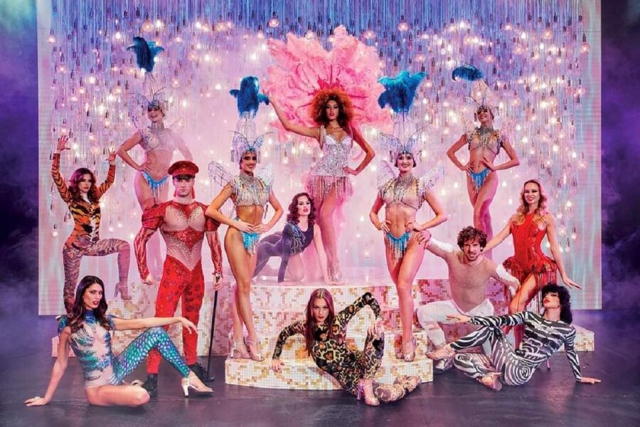 Paris: Paradis Latin Cabaret Show with Optional Champagne - Entering Paradis Latin near the Seine