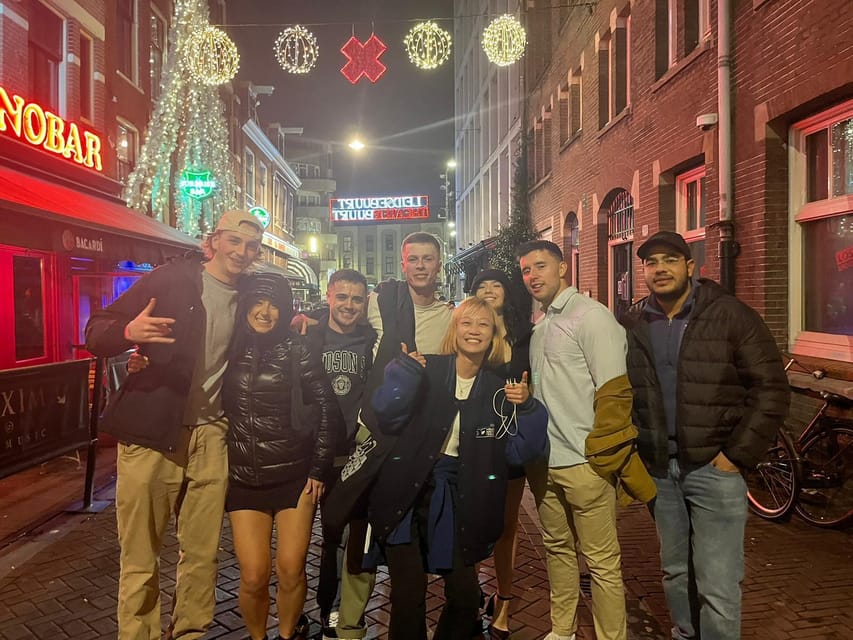 Paris: Pub Crawl with Shots and Nightclub Entry - Games, conversation, and the role of the guide