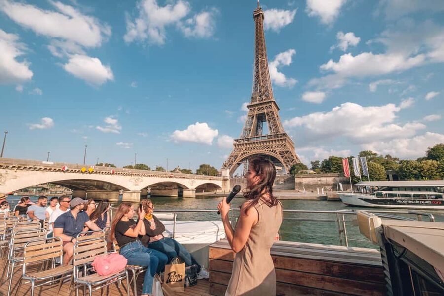 Paris: Seine River Cruise with Champagne from Eiffel Tower - From the Eiffel Tower to Les Invalides