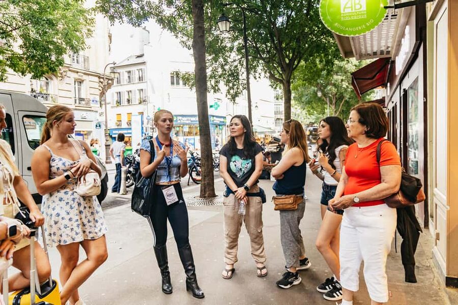 Paris: Walking Food Tour with Cheese, Wine and Delicacies - Pastries, chocolate, and the sweet finish