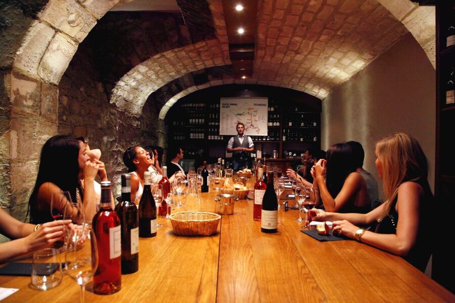Paris: Wine and Cheese Lunch - A French wine tour served at the table