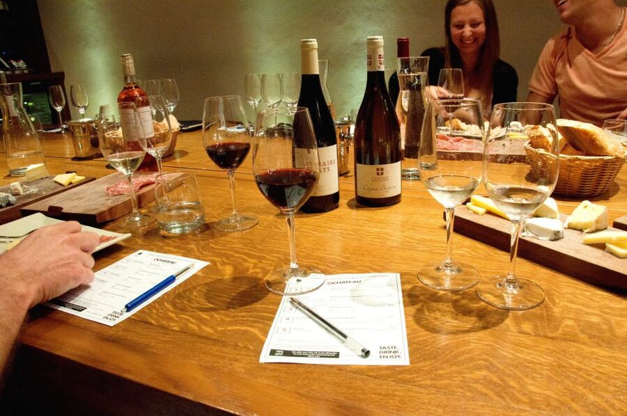 Paris: Wine and Cheese Lunch - Why the Louvre location matters