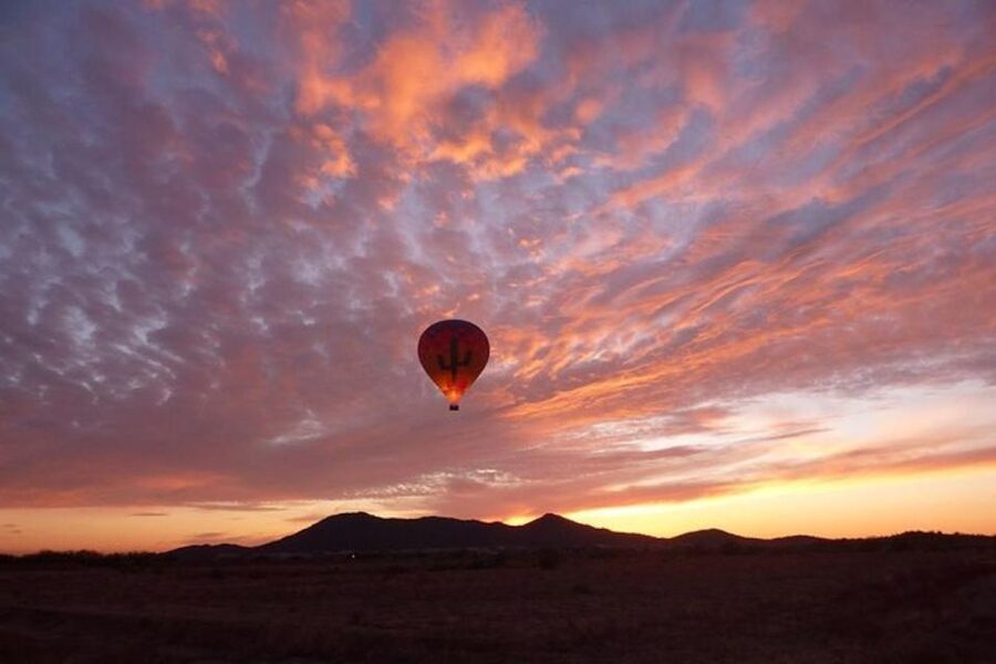 Phoenix: Hot Air Balloon Ride with Champagne and Catering - Forty-five minutes of quiet flight