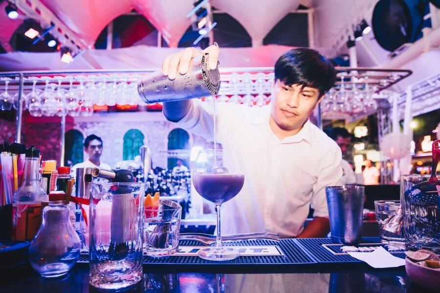 Phuket: Bar Crawl Tour - A good fit for solo visitors and small groups
