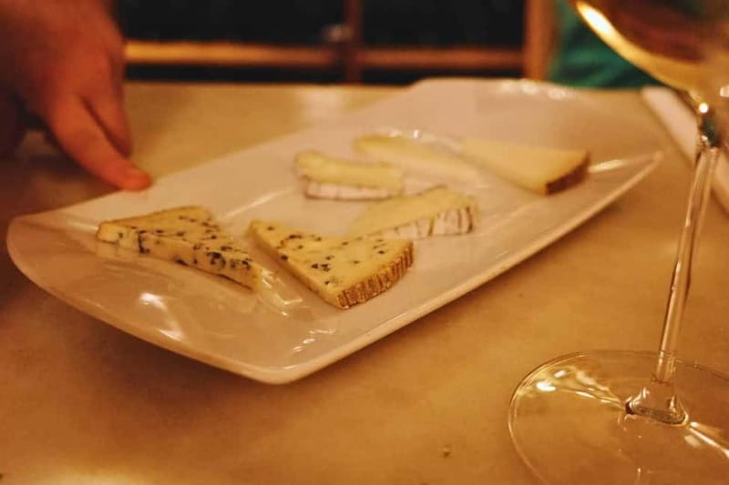 Picasso Museum and Walking Tour Plus Wine Tasting Upgrade - The cheese, meat, bread, and wine upgrade