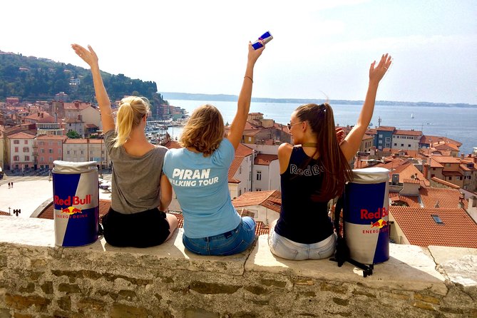 Piran: Walking Tour with Local Wine and Food Tasting - Venetian lanes and old Piran stories