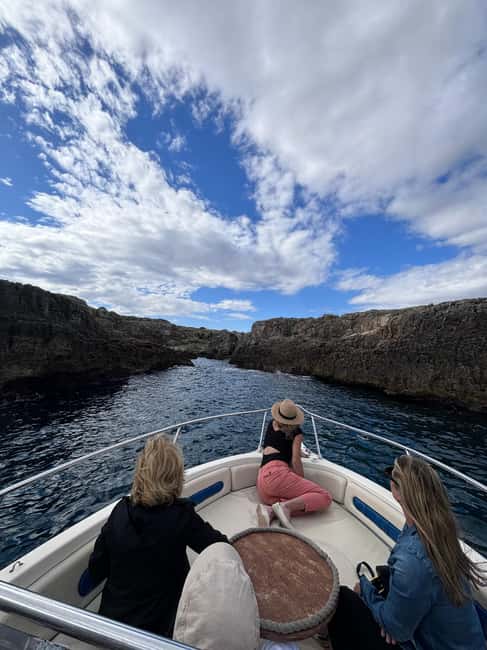 Polignano: Coastline Tour With Prosecco And Taralli & Swim - The Cave of Pigeons and Grotticella Sella