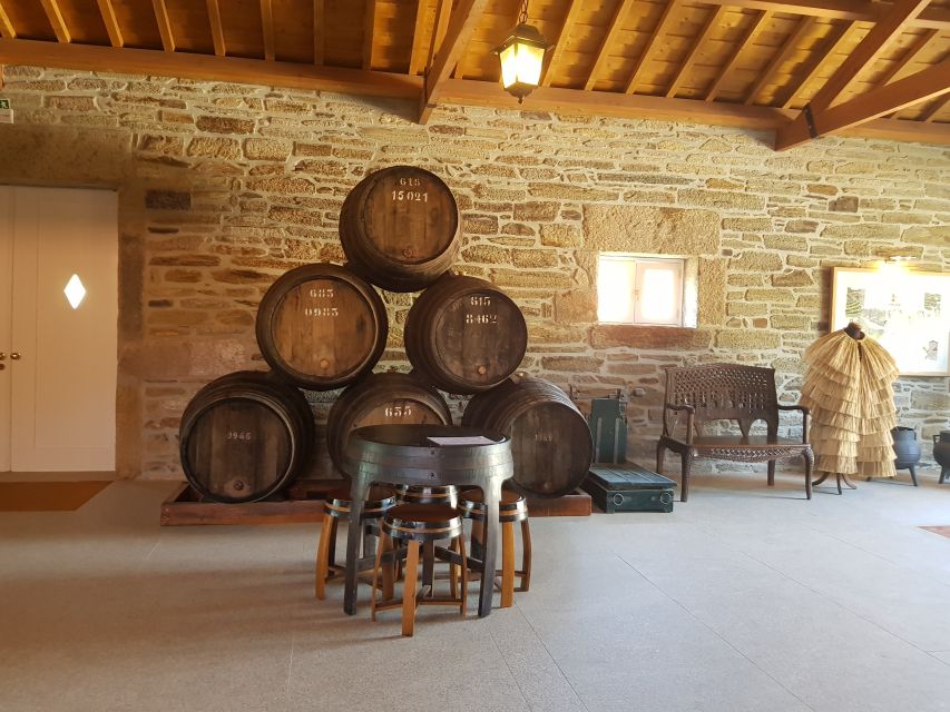 Porto: 3 Douro Valley Vineyards Tour with Lunch - The morning drive from Porto to Sabrosa