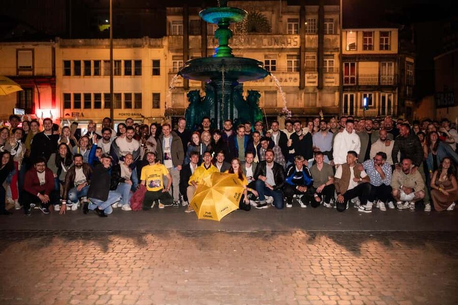Porto: 4 Bar Pub Crawl, 7 Drinks, & Skip-the-Line Club Entry - What the $21 Porto pub crawl really delivers