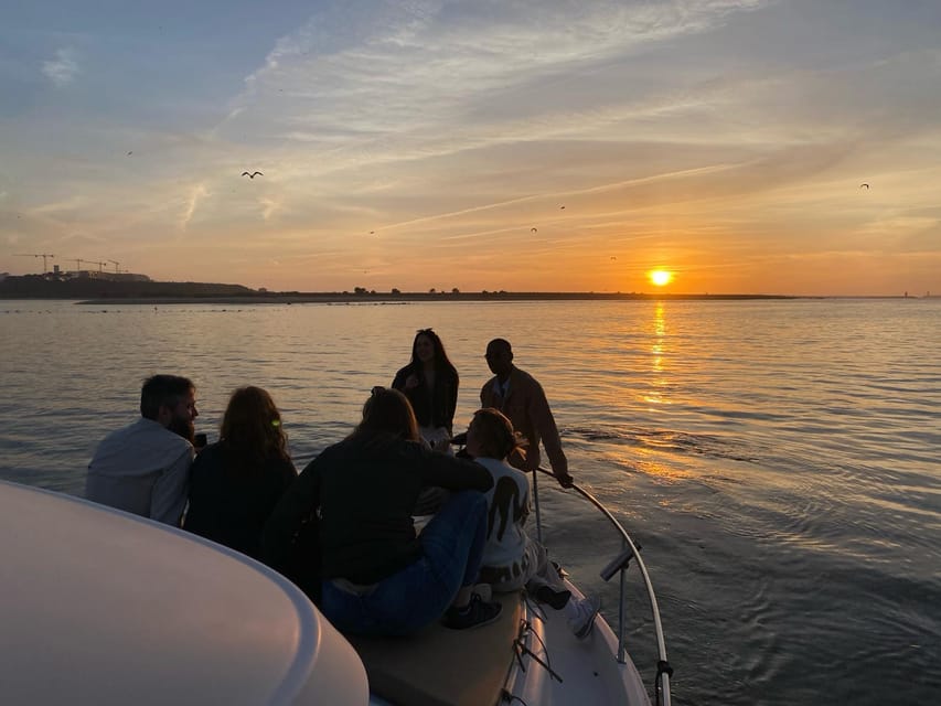 Porto: 6 Bridges Cruise & Port Wine with Sunset Option - Why a small boat is better for Porto’s six bridges