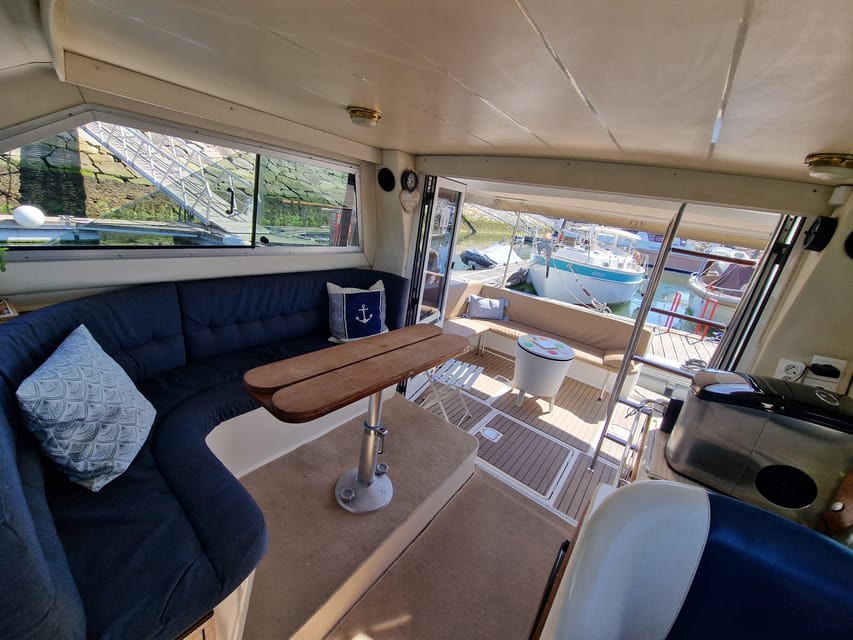 Porto: 6 Bridges Cruise & Port Wine with Sunset Option - Crossing the Douro beneath the first bridges