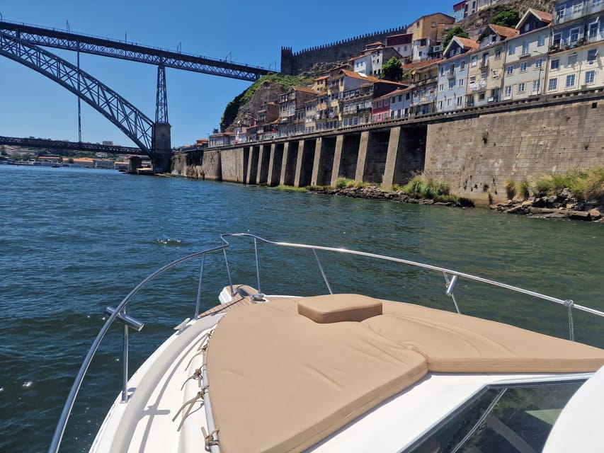Porto: 6 Bridges Cruise & Port Wine with Sunset Option - The Freixo Palace and Porto’s upper river