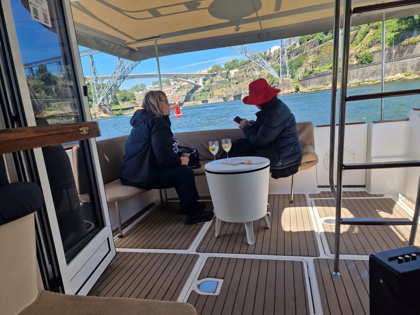 Porto: 6 Bridges Cruise & Port Wine with Sunset Option - Ribeira, Sé, and the city from below