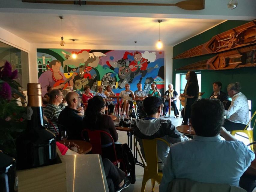 Porto: Authentic Fado Concert With Port Wine & Views - What the one-hour concert feels like