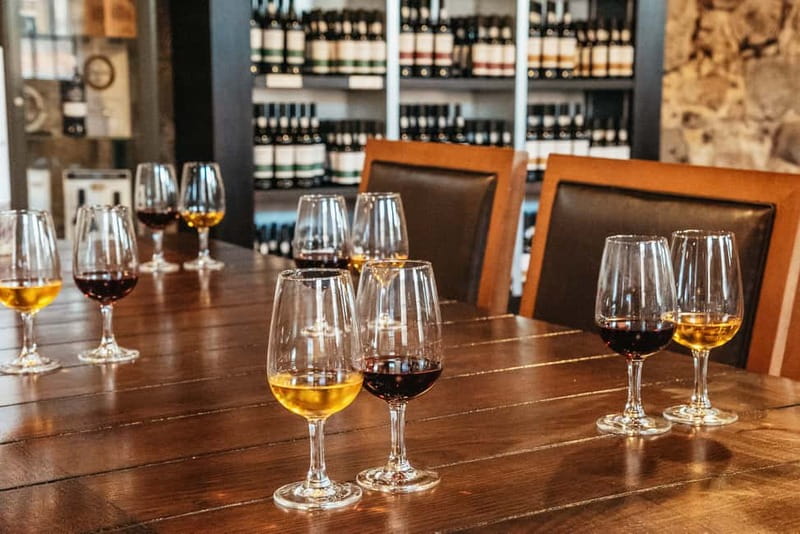 Porto: Bridges Cruise & Sunset & Port Wine Cellar Option - Porto from the Douro, one bridge at a time