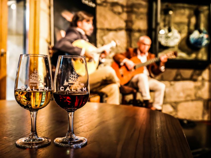 Porto: Cálem Cellar Tour, Fado Show & Wine Tasting - FAQ
