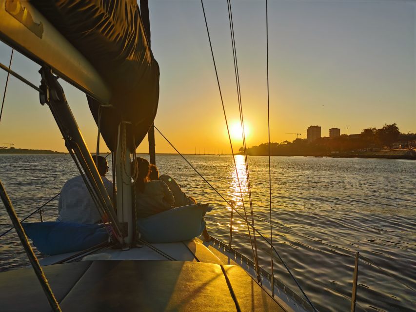 Porto: Charming Sailboat Cruise with Port Wine,Sunset Option - Gaia, Serra do Pilar, and the Luis I Bridge