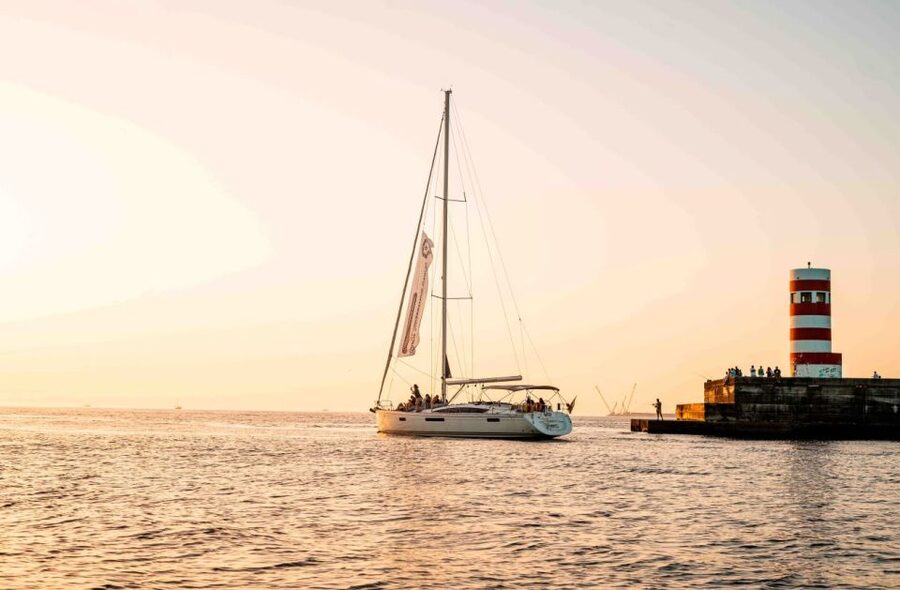 Porto: Daytime or Sunset Douro River Cruise With Port Wine - Daytime or sunset: which departure should you choose?