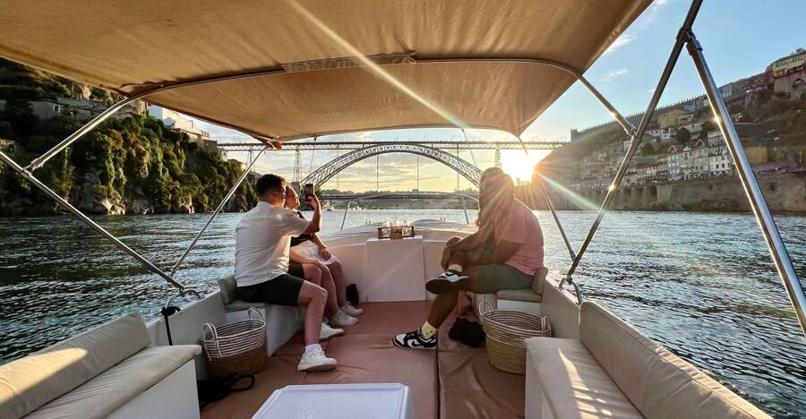 Porto: Douro River Boat Cruise with Port Wine Tasting - Key points to know before booking