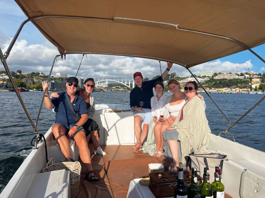 Porto: Douro River Boat Cruise with Port Wine Tasting - The guides make or break the mood