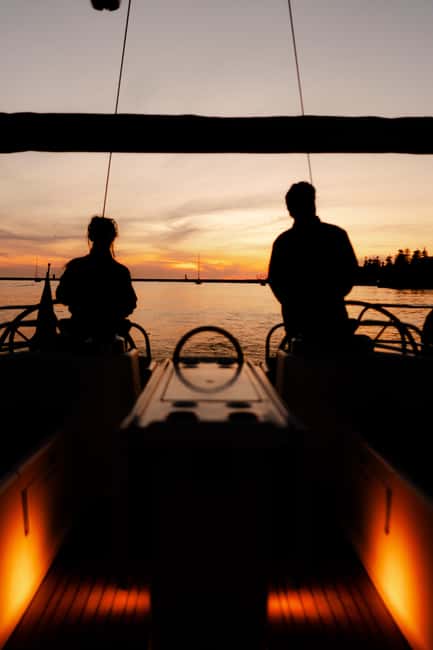 Porto: Douro River Boat Tour with Wine Tasting - How much value do you get for $50?