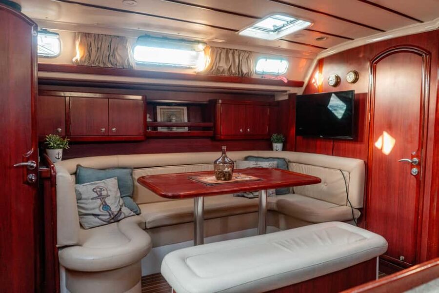 Porto: Douro River Boat Tour with Wine Tasting - The wine tasting: what you actually get