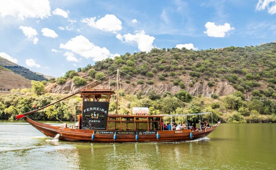 Porto: Douro Valley History & Wine Tour with Cruise & Lunch - Is $104 good value?
