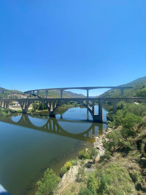 Porto: Douro Valley Tour with 2 Wineries, Lunch and Cruise - The winery lunch in Sabrosa