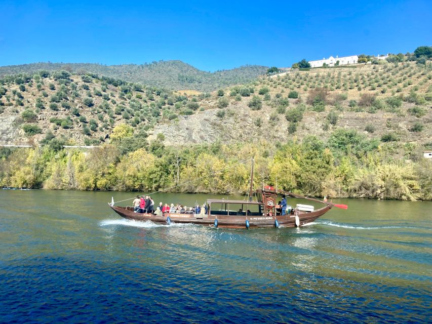 Porto: Douro Valley Wine Tour with Tastings, Boat, and Lunch - Who should book it, and who should think twice