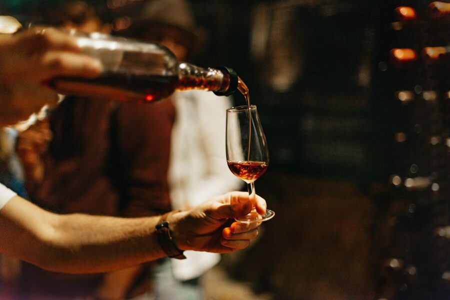Porto: Douro Valley with Winery Lunch, Tastings & Cruise - Key points at a glance