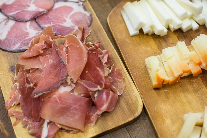 Porto Food & Wine Tasting Tour with Lunch or Dinner Option - Bifana at a century-old shop