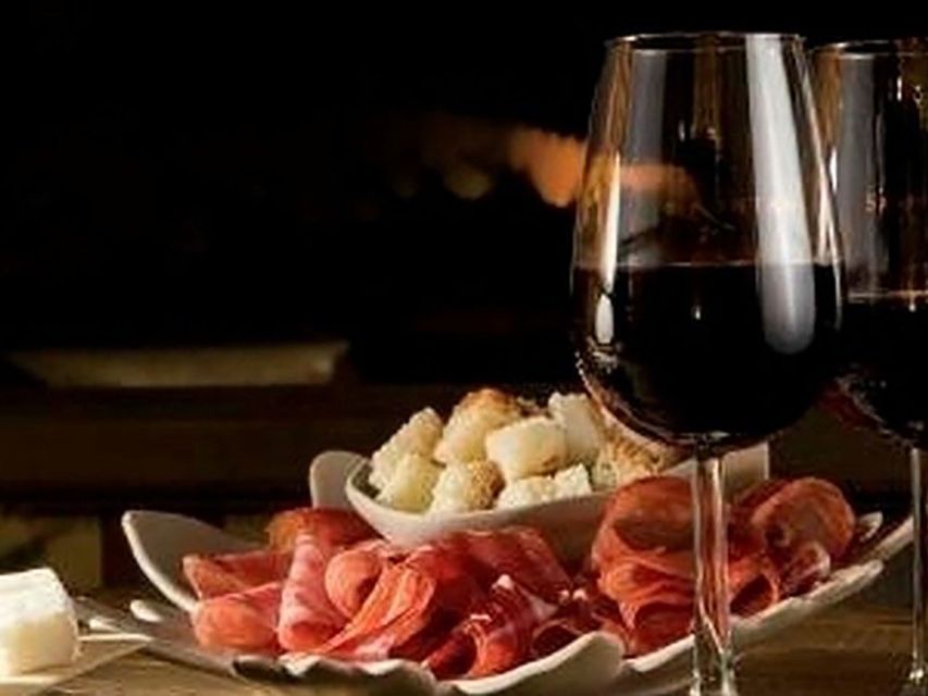 Porto: Self-Guided Bike and Boat Tour with Port Wine Tasting - Afurada, a fishing village with a different pace
