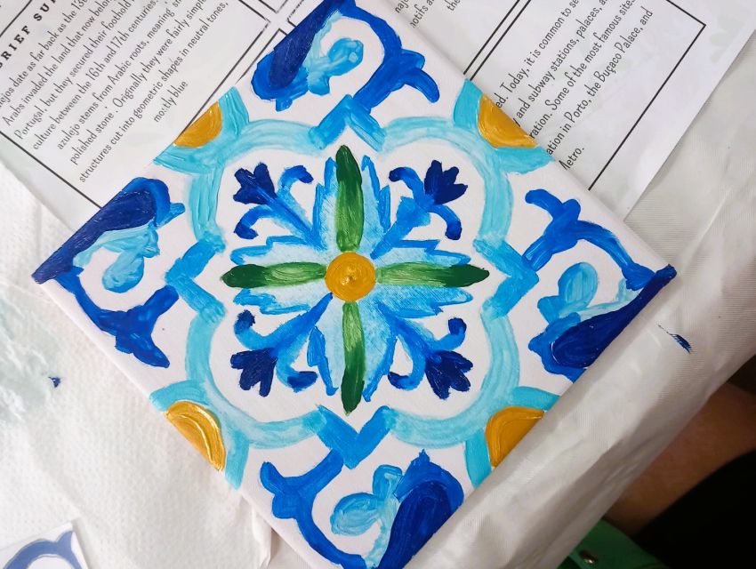 Porto: Tile Painting and Cocktails in Downtown Porto - Why beginners tend to enjoy the painting