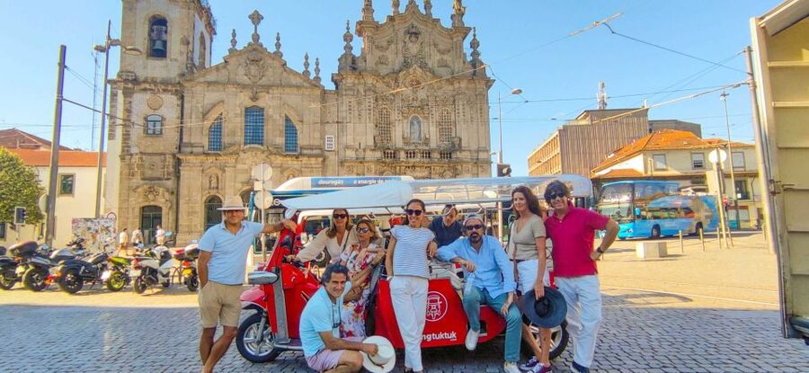 Porto: Tuk-Tuk Tour, Douro River Cruise, and Wine Tasting - What you see from the electric tuk-tuk
