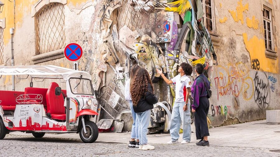 Porto: Tuk tuk Tours with Port Wine Tasting - Why a tuk tuk fits Porto so well