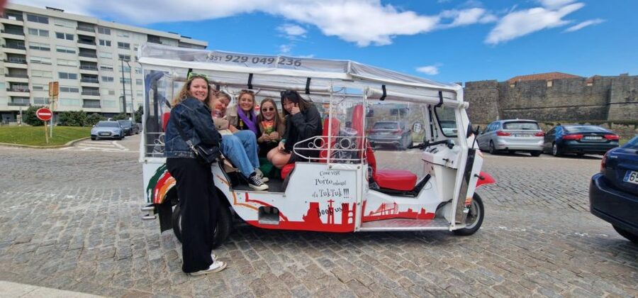 Porto: Tuk tuk Tours with Port Wine Tasting - What the $88 price really buys you