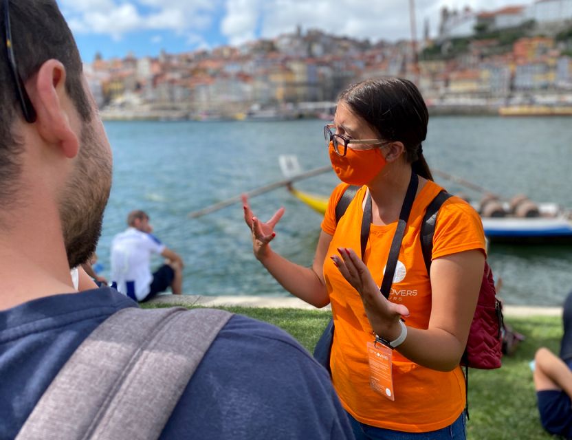 Porto: Wine Tasting with Tapas Walking Tour - Why this Porto wine tour works well
