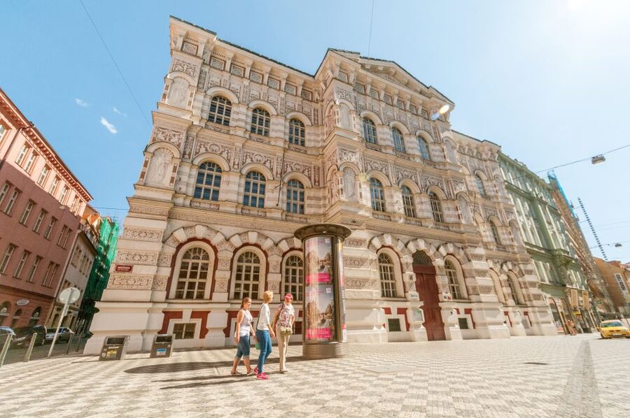 Prague: Brewery Tour with Unlimited Tastings - How to make the three hours go better