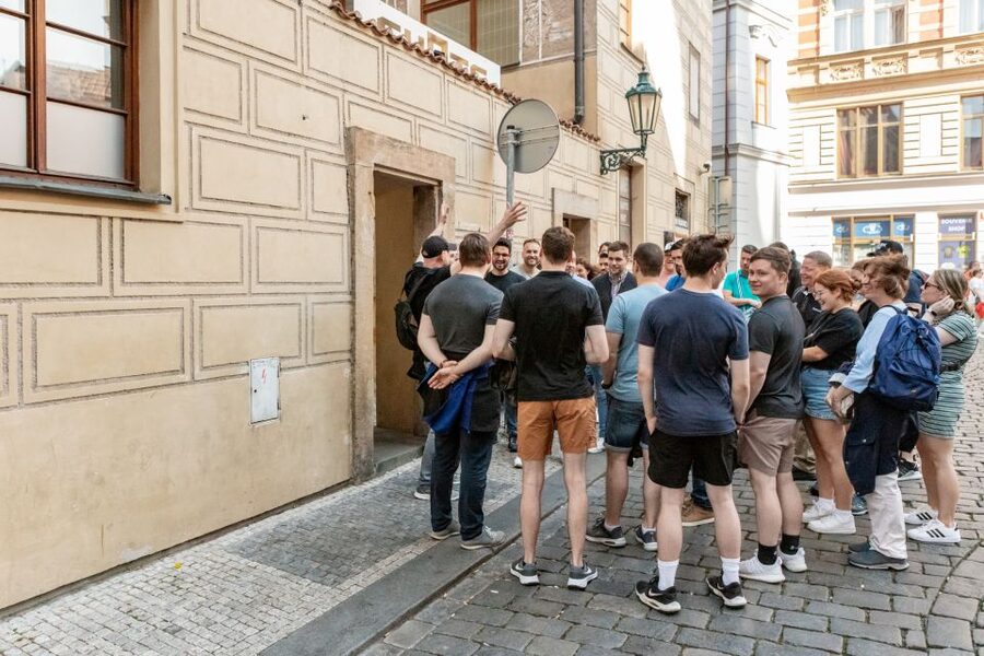 Prague: Czech Beer-Tasting Experience with Snacks - What the 90-minute schedule feels like