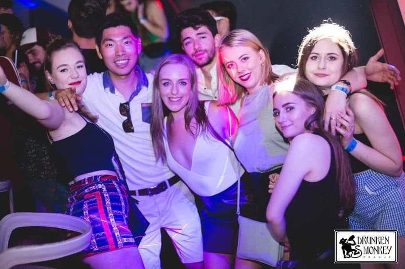 Prague: Pub Crawl with 2-Hour Open Bar at Drunken Monkey - Tips for making the night work better