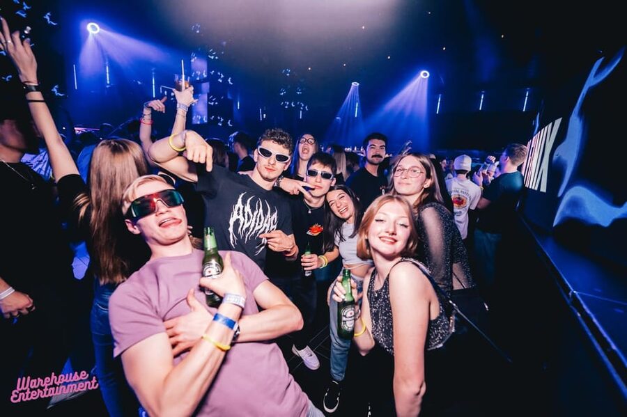 Prague: Pub Crawl with Shots & Entrance to Rooftop Club - Is $29 good value for a Prague night out?