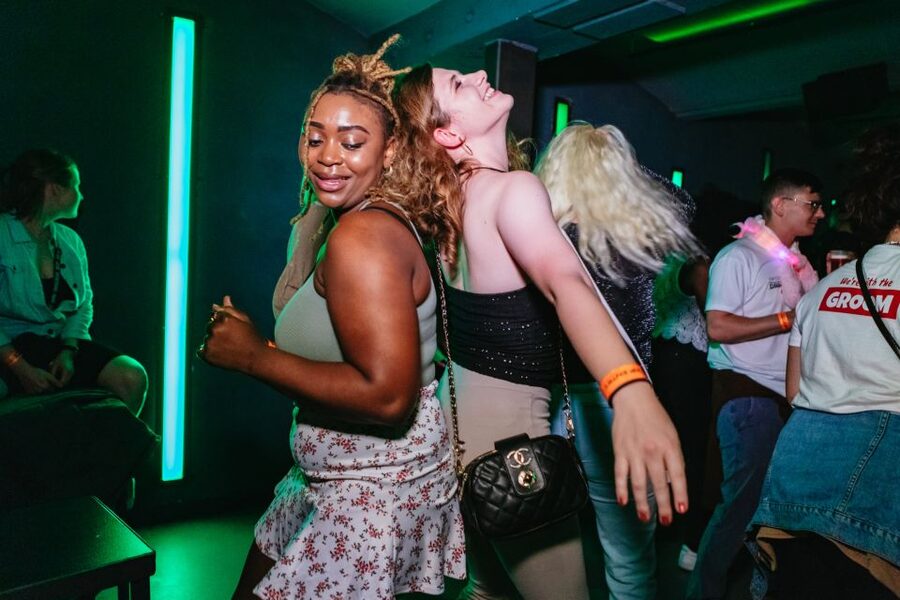 Prague: Pub Crawl with Unlimited Drinks & 5-floor Club Entry - Practical advice for a smoother night