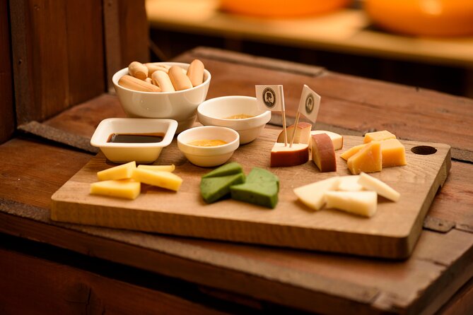 Premium Cheese Tasting with Wine and Beer Pairing - Ten Gouda cheeses, three dips, and a tasting board